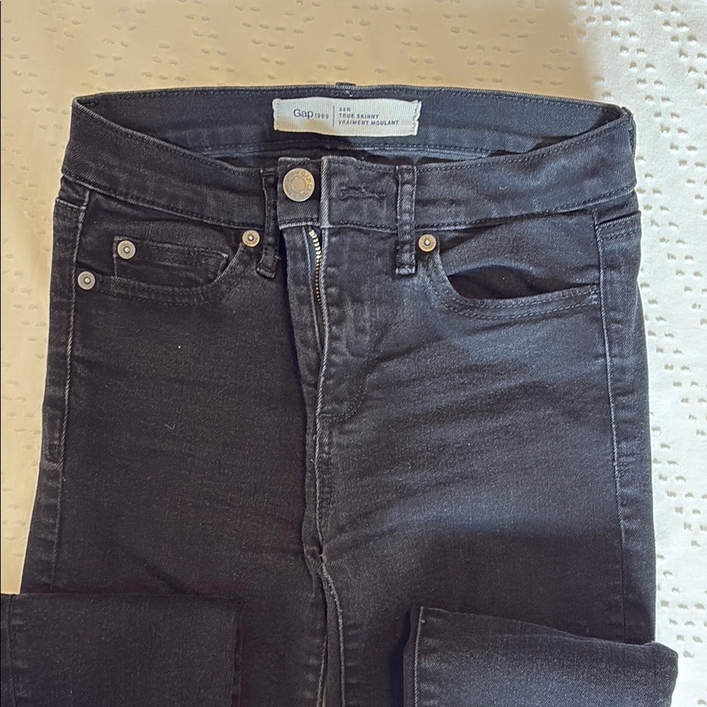 Gap Women's Black Jeans
